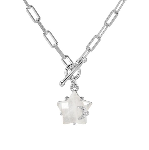 Love By the Moon星星型月亮石項鏈 $689, available at Letzshop.hk