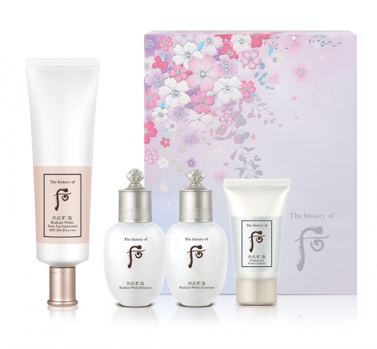 全新拱辰享 雪亮淨白防曬素顔霜擁有 SPF 50+ / PA+++，嫩粉奶霜狀質感輕薄，透亮