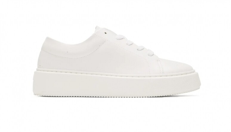 Ganni 純白波鞋 $1620, available at ssense.com