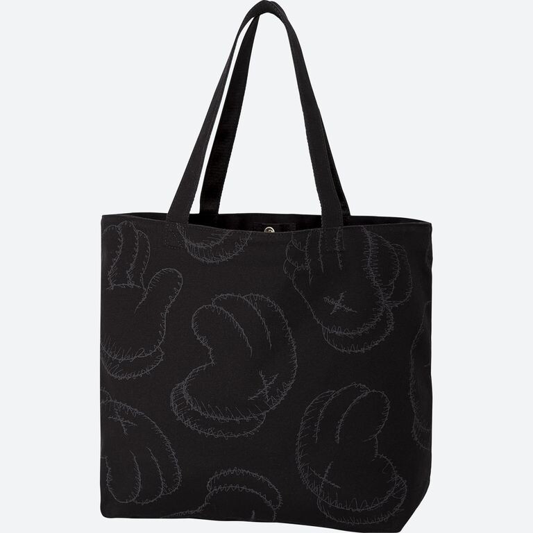 UT x KAWS系列黑色布袋＄99