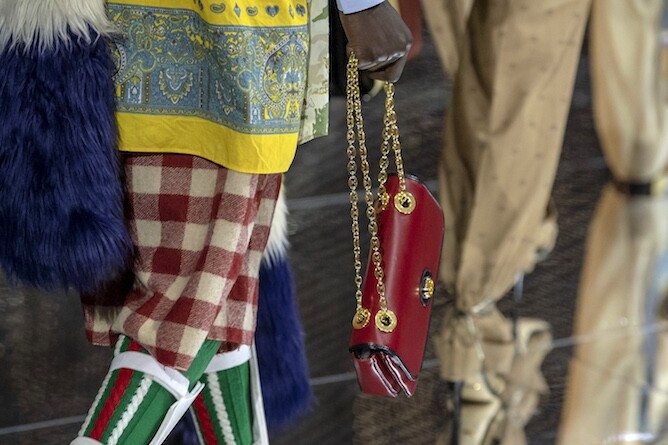 Gucci 透過全力發展碳平衡這項目，為環境保育和生態平衡方面給予最大的