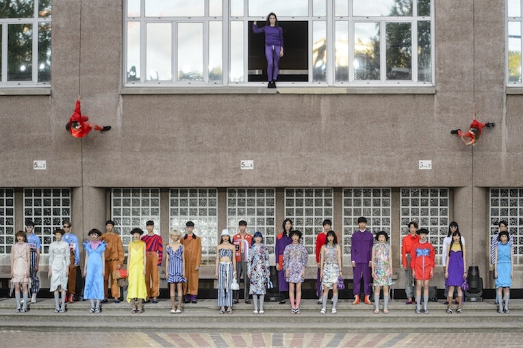 83位模特兒中，分別有來自日本、韓國、台灣等亞洲模特兒。