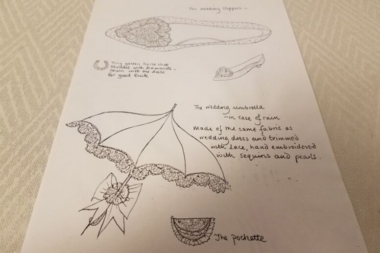 計劃周全的夫婦檔設計，更設想下雨天的後備計劃。設計師  Elizabeth Emanuel 當時購買