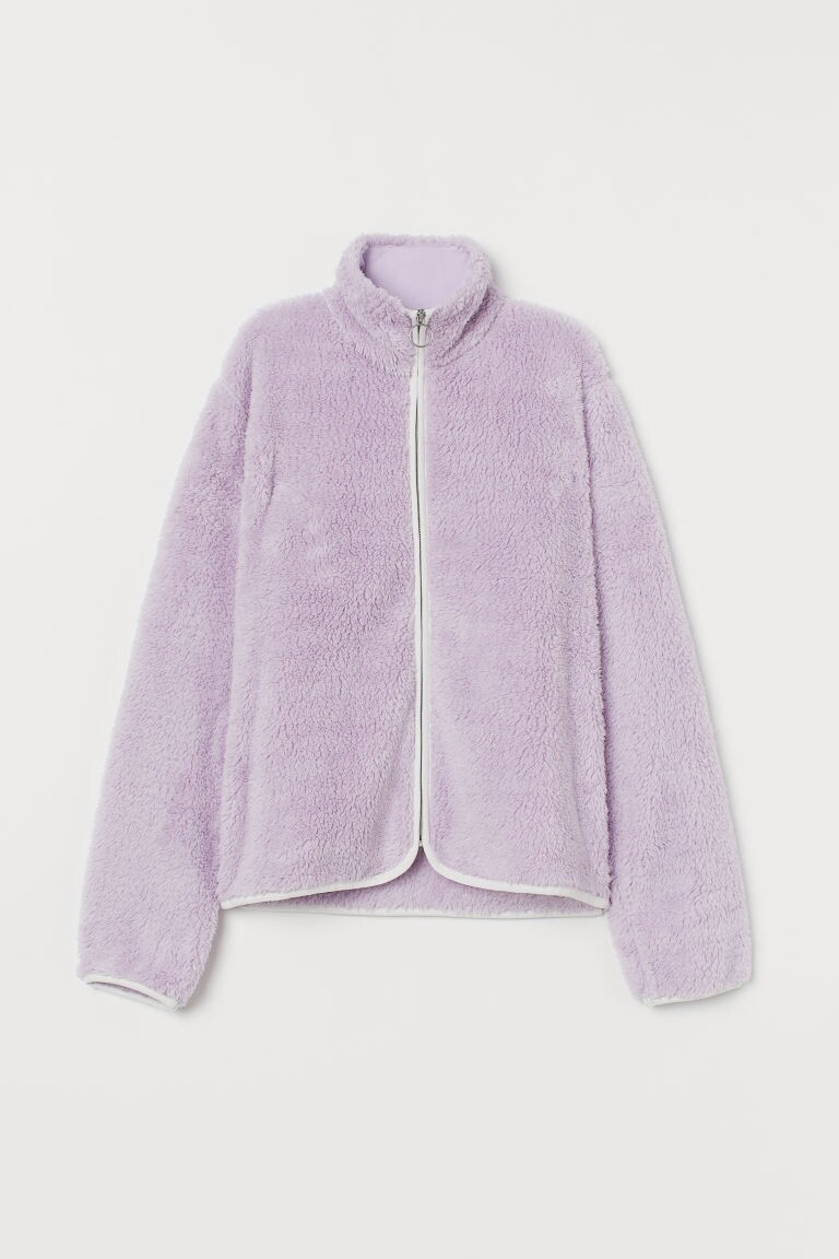 冬日家中必定要有的禦寒單品，一定要數fleece jacket，然而前者設計多以黑、白、大