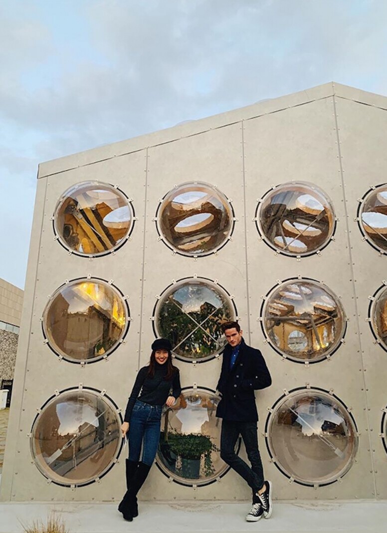 MMCA的戶外小展館成為眾潮人的打卡新地標，半球體的窗戶建立於鐵皮屋