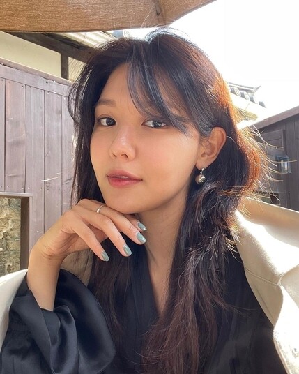 大家認識秀英應該是從少女時代開始吧?不過其實她從10歲就被SM娛樂 大家認識秀英應該是從少女時代開始吧?不過其實她從10歲就被SM娛樂