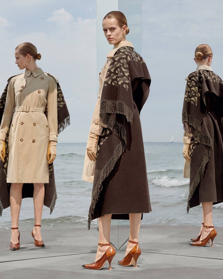 從以前到現時為止，Burberry亦從不敢忽略品牌的鎮店之寶——乾濕䄛。乾濕䄛由經