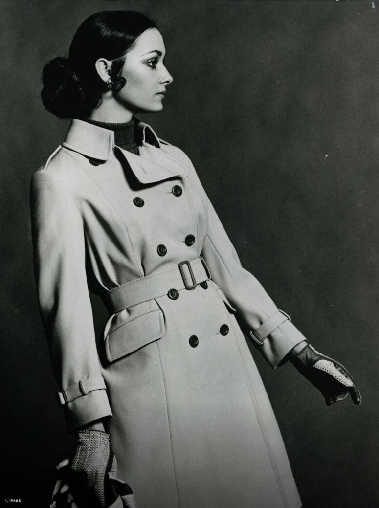 乾濕䄛之所以誕生，其先是因Burberry創辦人Thomas Burberry，於1879年發明了專利Gabardine布料。布