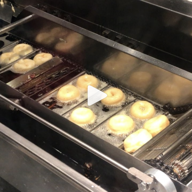 Lil’s Donuts