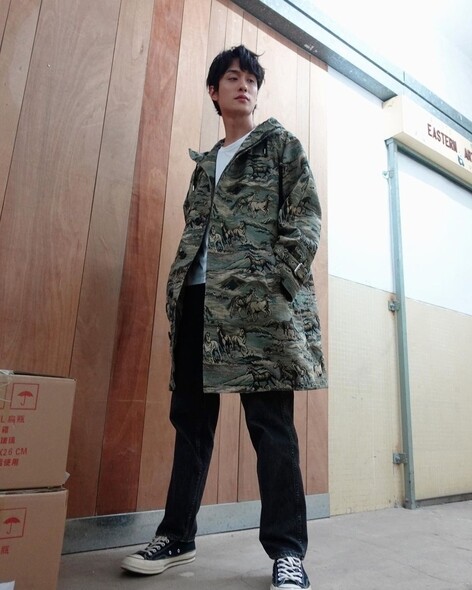 男士們的打扮大多數以簡約實用為主，假若想為另一半的基本造型增添