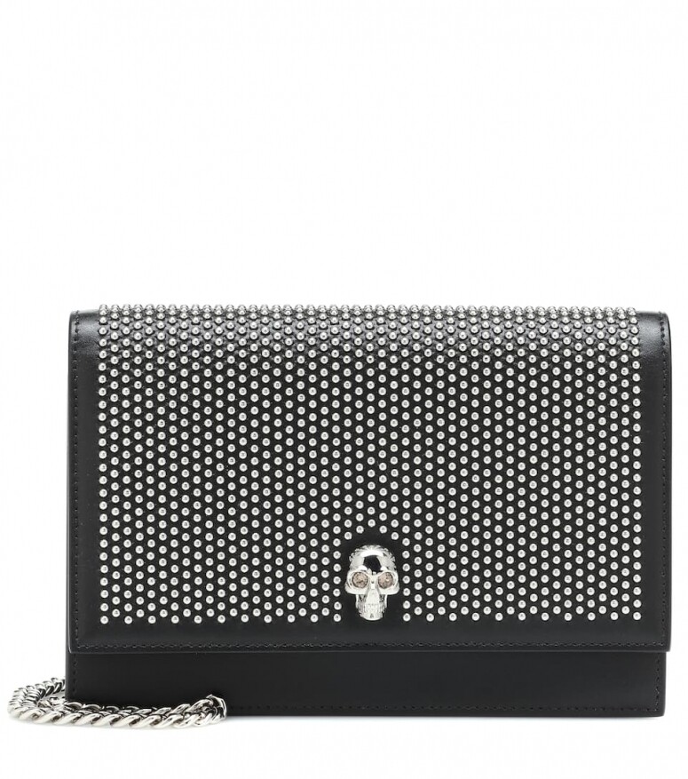 現時6折Alexander McQueen 皮革斜背袋HK$4,377迷你手袋已經悄悄地流行了幾個季度