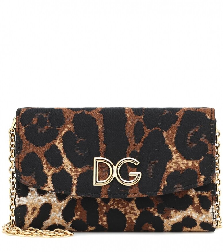 現時7折Dolce & Gabbana 迷你豹紋鏈帶斜背袋HK$3,582豹紋作為印花中的經典，配上