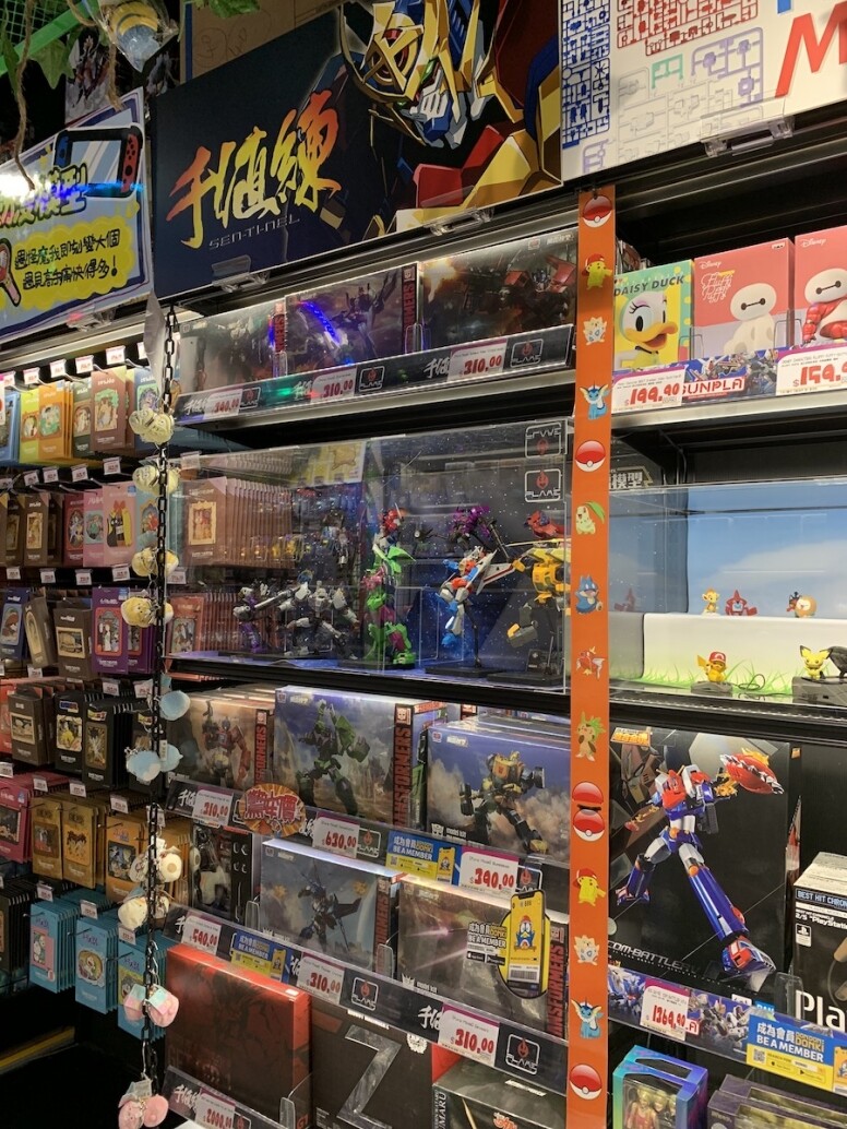 是次分店的一大亮點絕對是玩具區域，Donki團隊特意搜羅日本大熱的玩具