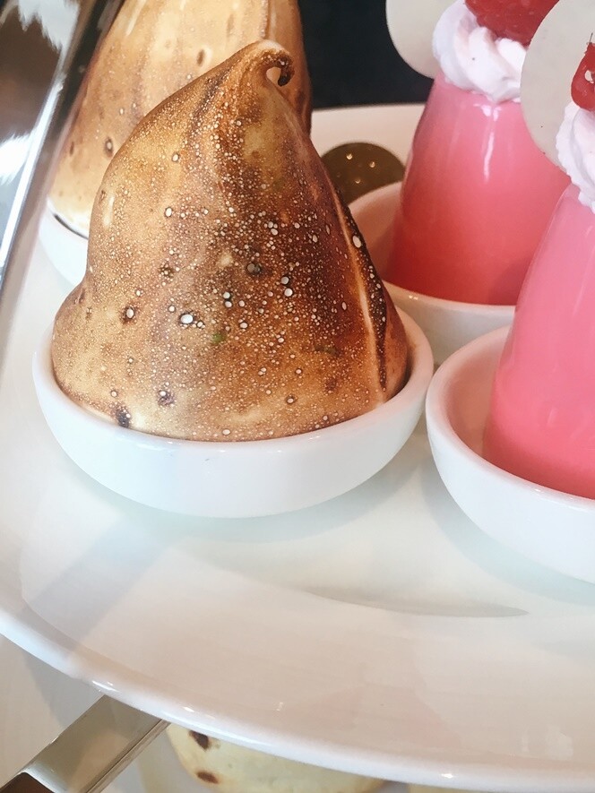 光一大師設計的糕點相當創新，但亦保留日式甜品的特色，包括Fraicheur是傳統