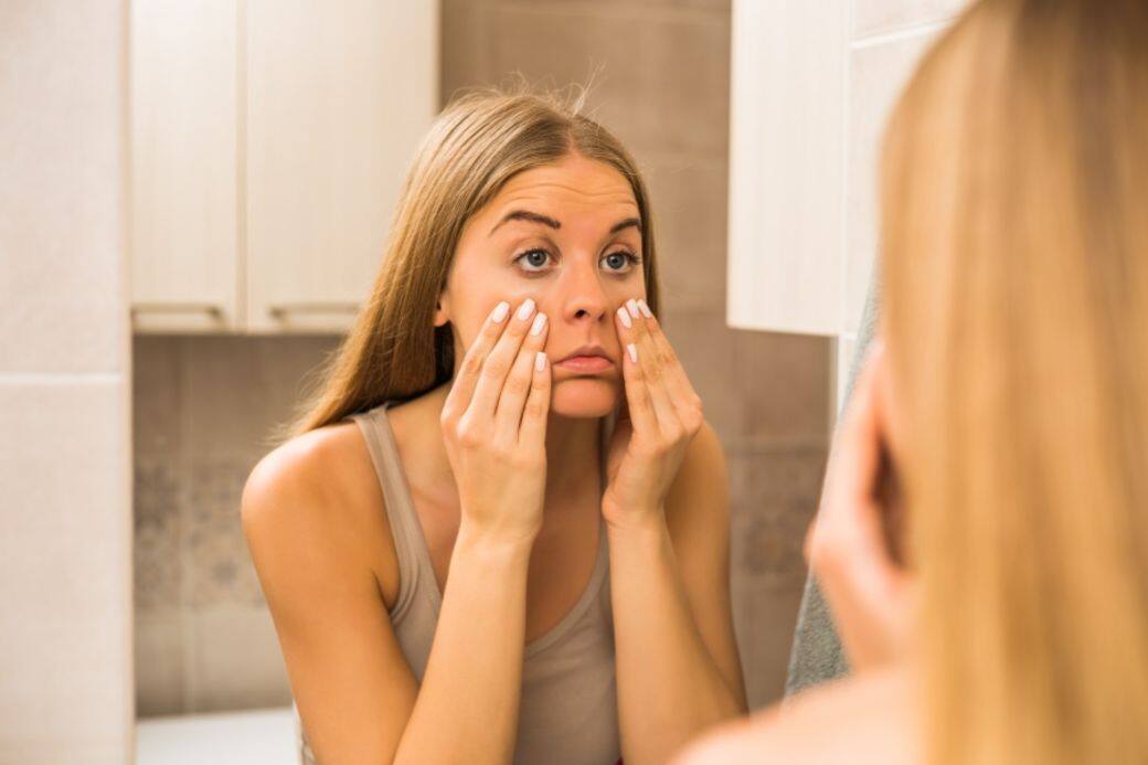 眼周肌膚之所以要細心處理，原因是眼皮是全身皮膚最薄的地方，大約只