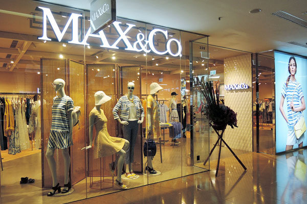 Max& Co.以往一直是不少OL的穿搭首選，全因它除了不少上班著裝之選，還有