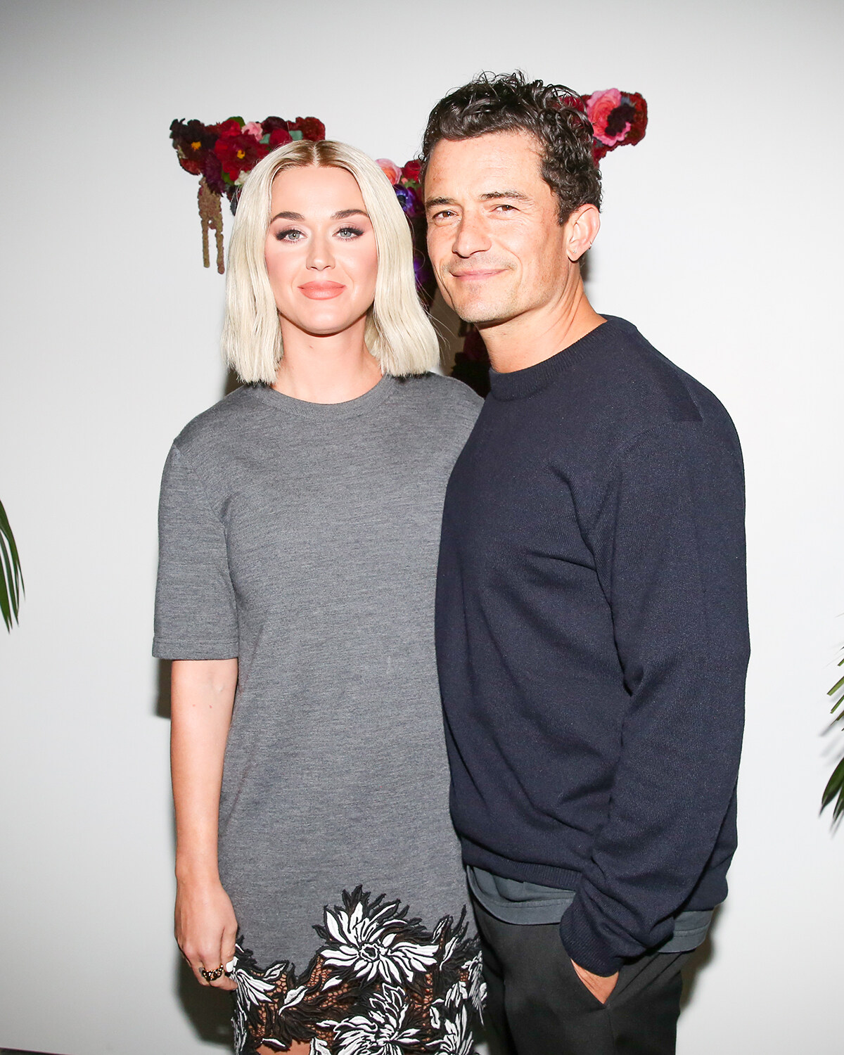 美國樂壇巨星Katy Perry與丈夫Orlando Bloom聯袂出席時尚晚宴。