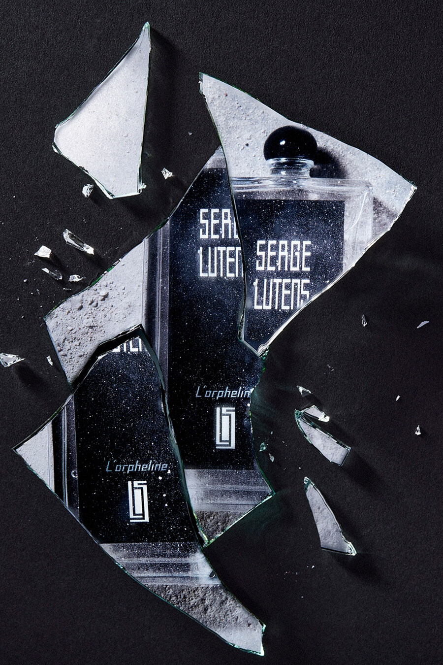 恍如散發香氣的藝術品！與Serge Lutens一同展開奇幻香氣旅程，藉香氣突顯個性與格調